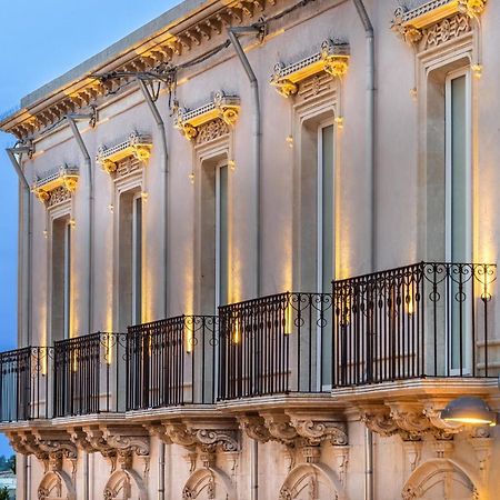 Casa Ruiz Suites Noto Kültér fotó