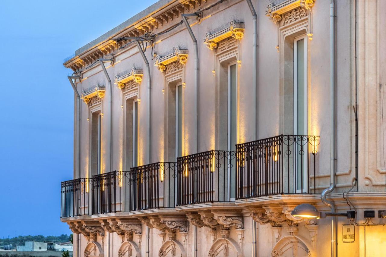 Casa Ruiz Suites Noto Kültér fotó